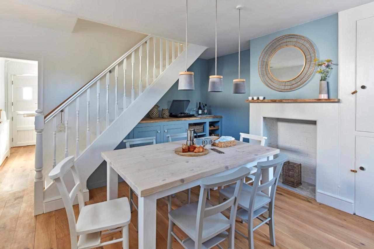 A Cool Coastal Retreat On Kingsdown Beach - The White House Villa Deal Luaran gambar