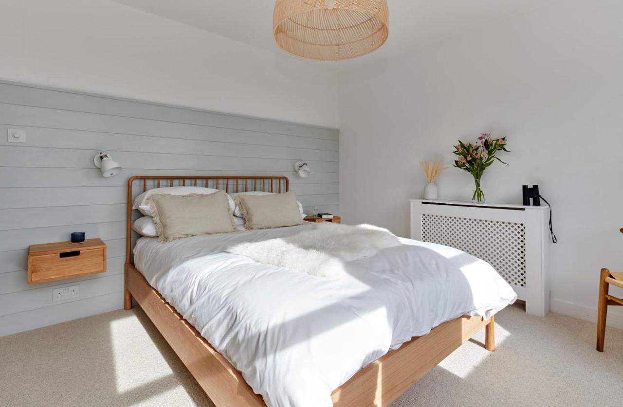 A Cool Coastal Retreat On Kingsdown Beach - The White House Villa Deal Luaran gambar