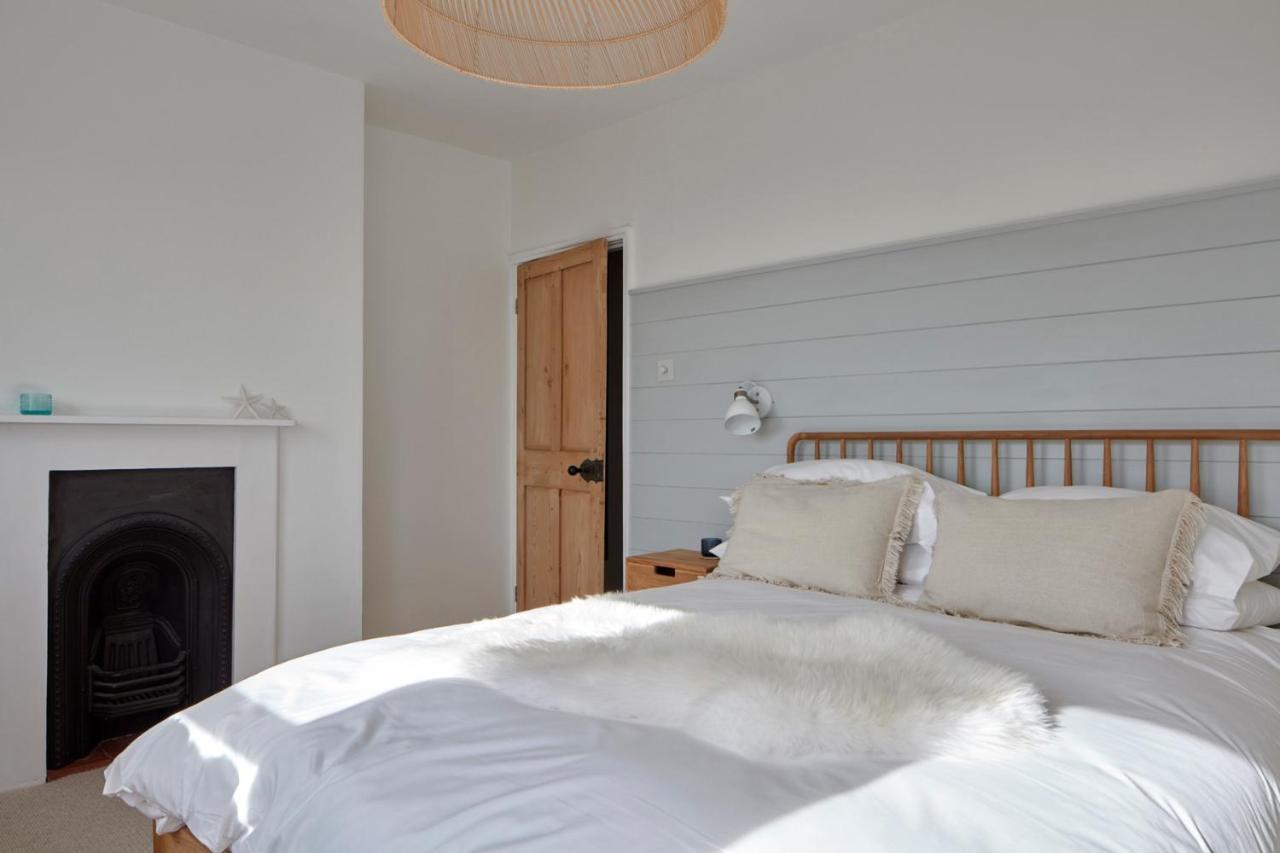 A Cool Coastal Retreat On Kingsdown Beach - The White House Villa Deal Luaran gambar